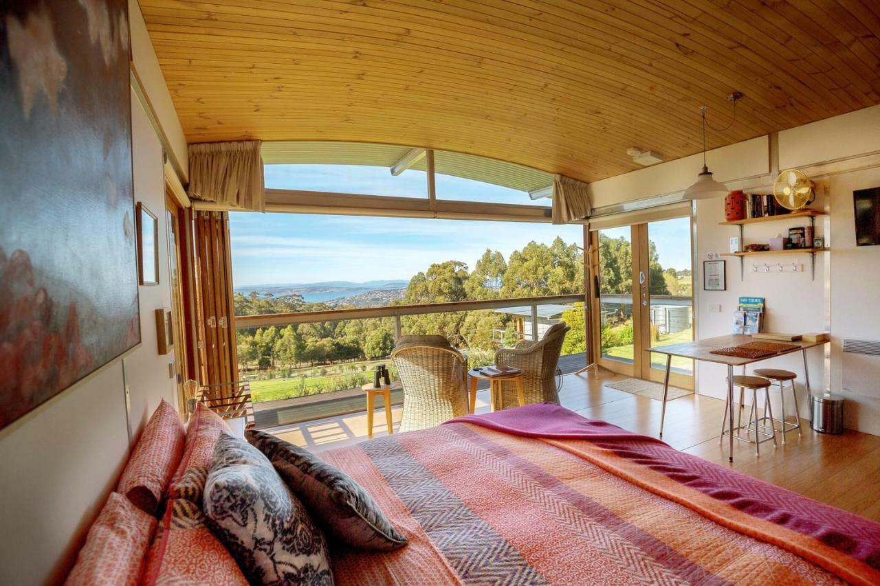 Hobart Hideaway Pods Bed & Breakfast Kingston Dış mekan fotoğraf